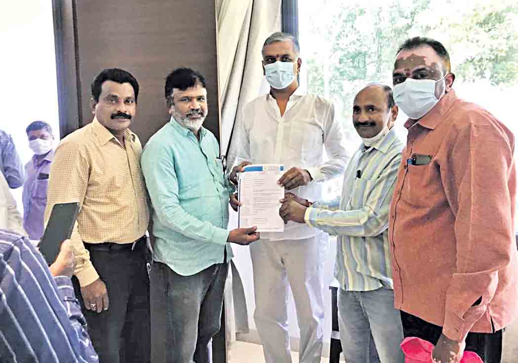 ఆపత్కాల సాయాన్ని విడుదల చేయాలి