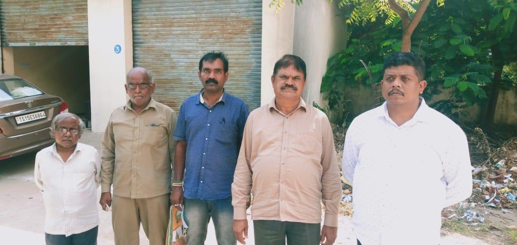 నకిలీ డాక్యుమెంట్లతో ప్లాట్‌ అమ్మకం