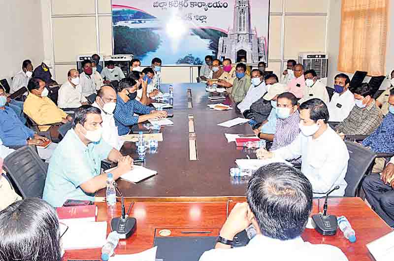 సమన్వయంతో పనిచేసి సక్సెస్‌ చేయాలి