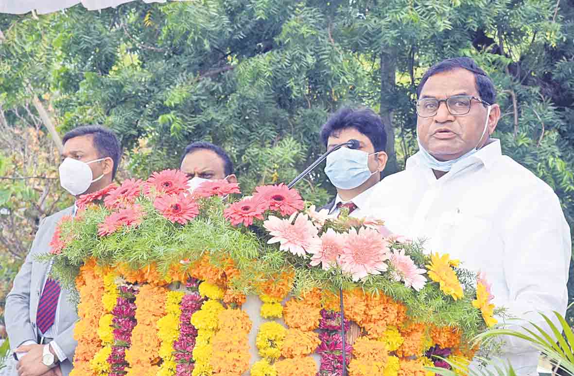 ఎత్తిపోతలతో సస్యశ్యామలం