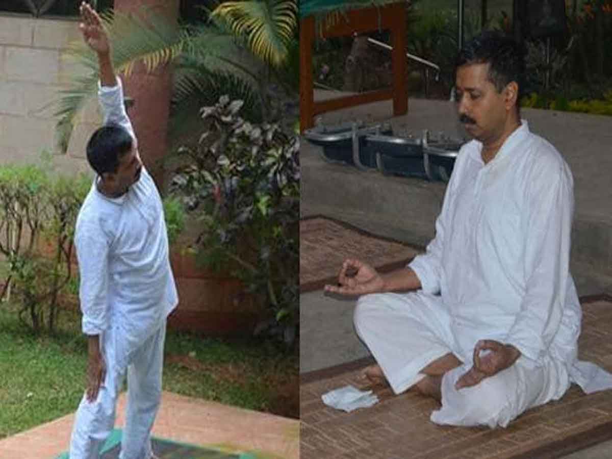 Arvind Kejriwal : విపాసన సాధనలో నిమగ్నమైన అరవింద్‌ కేజ్రీవాల్‌