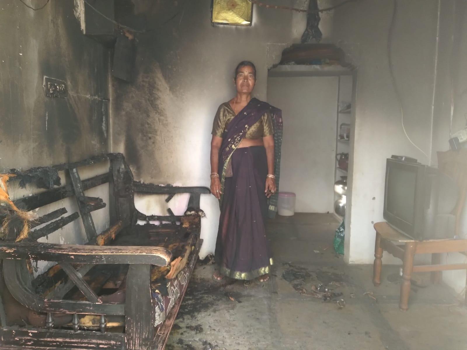 ఇంట్లో షాట్‌ సర్య్కూట్‌