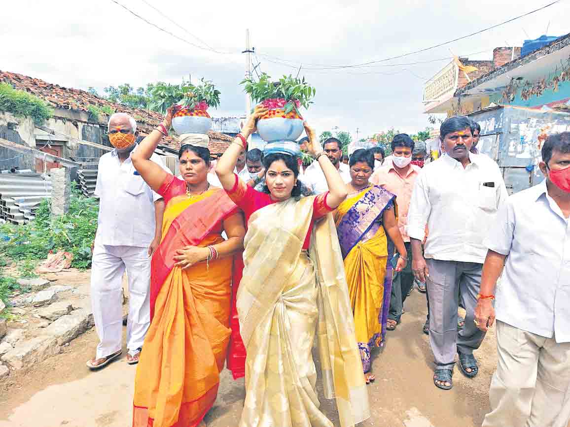 సర్కార్‌ బోనం