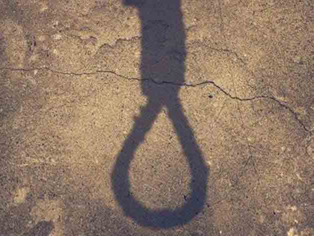 కుటుంబ కలహాలతో వ్యక్తి ఆత్మహత్య