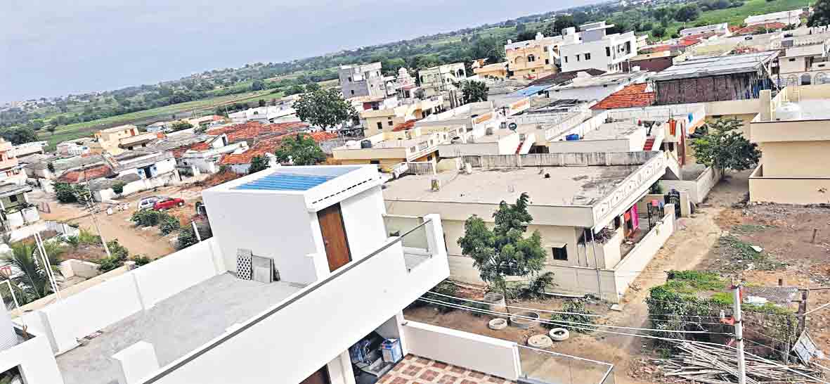 ప్రగతి పథంలో కేసారం