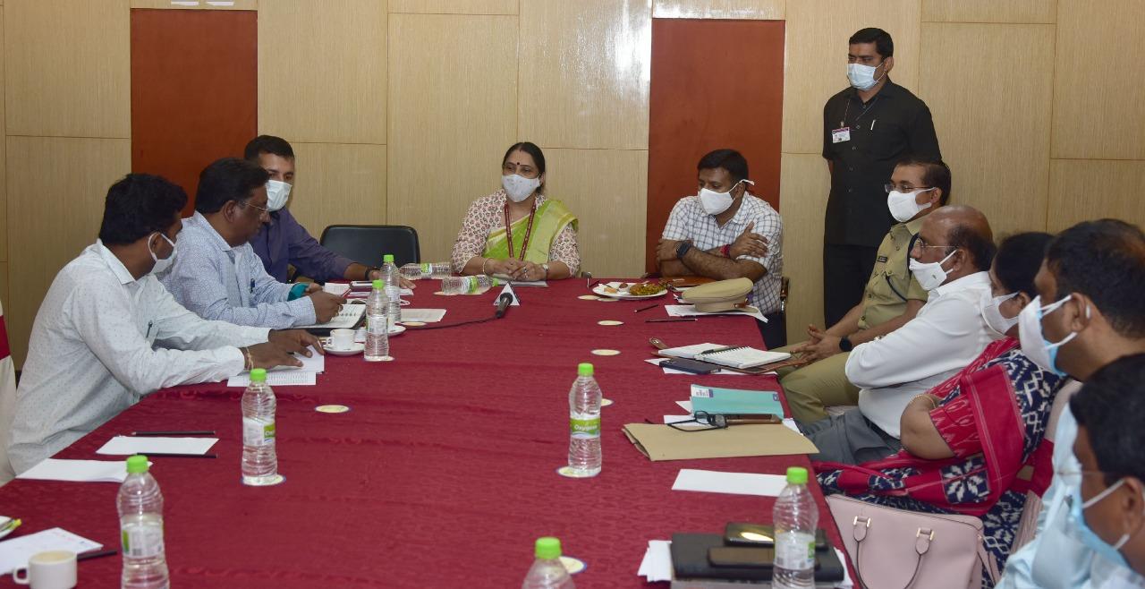 ప్రభుత్వ పథకాలు అందేలా చూడాలి