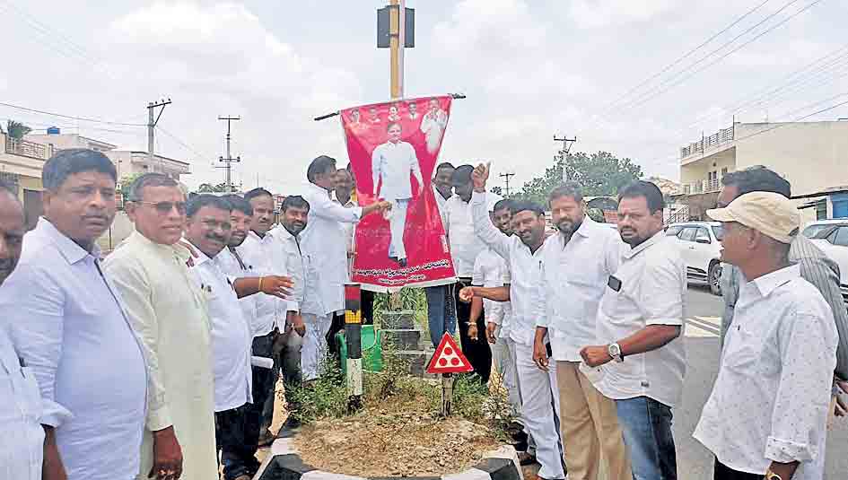 కులవృత్తులకు ప్రభుత్వం ప్రోత్సాహం