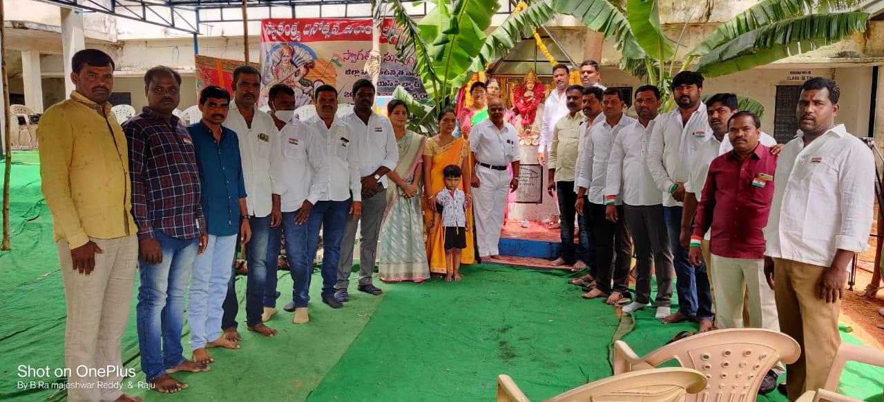 సరస్వతిదేవి విగ్రహ ఆవిష్కరణ