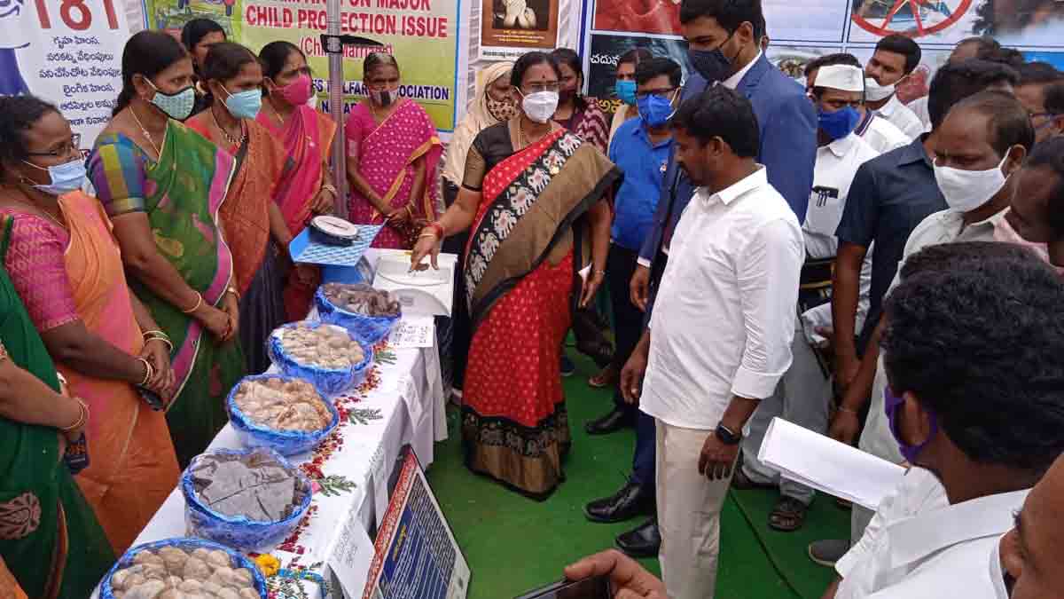 సంక్షేమమే పరమావధిగా అడుగులు