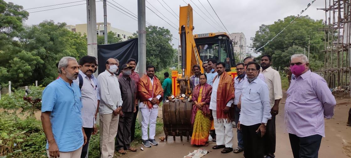 కార్పొరేష‌న్ అభివృద్ధికి నిరంత‌ర కృషి: బండ్ల‌గూడ మేయ‌ర్ మ‌హేంద‌ర్‌గౌడ్‌