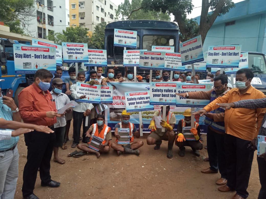 సివరేజి సిబ్బంది భద్రతా ప్రమాణాలు పాటించాలి