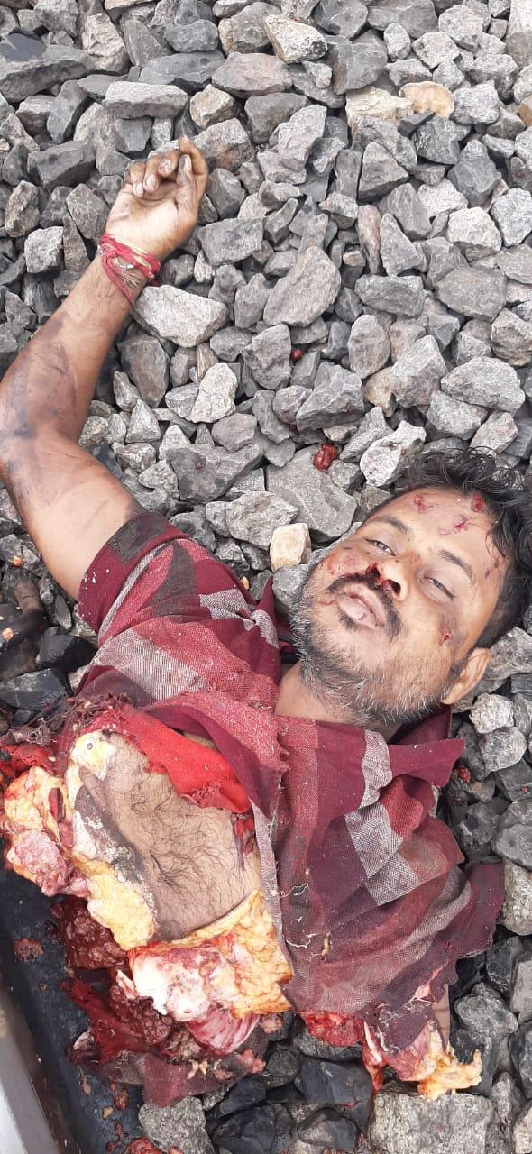 రైలు కిందపడి వ్య‌క్తి ఆత్మ‌హ‌త్య‌