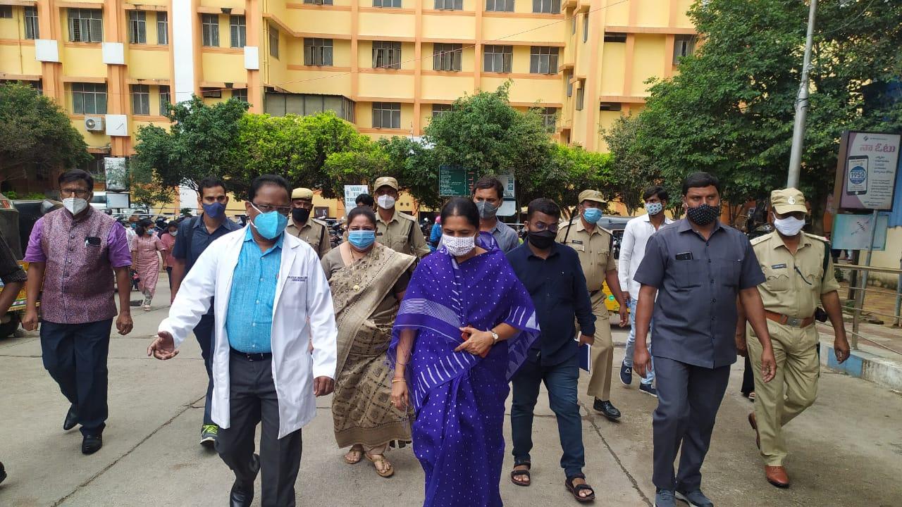 మహిళల రక్షణకు సర్కారు కట్టుబడి ఉంది : సునీతా లక్ష్మారెడ్డి