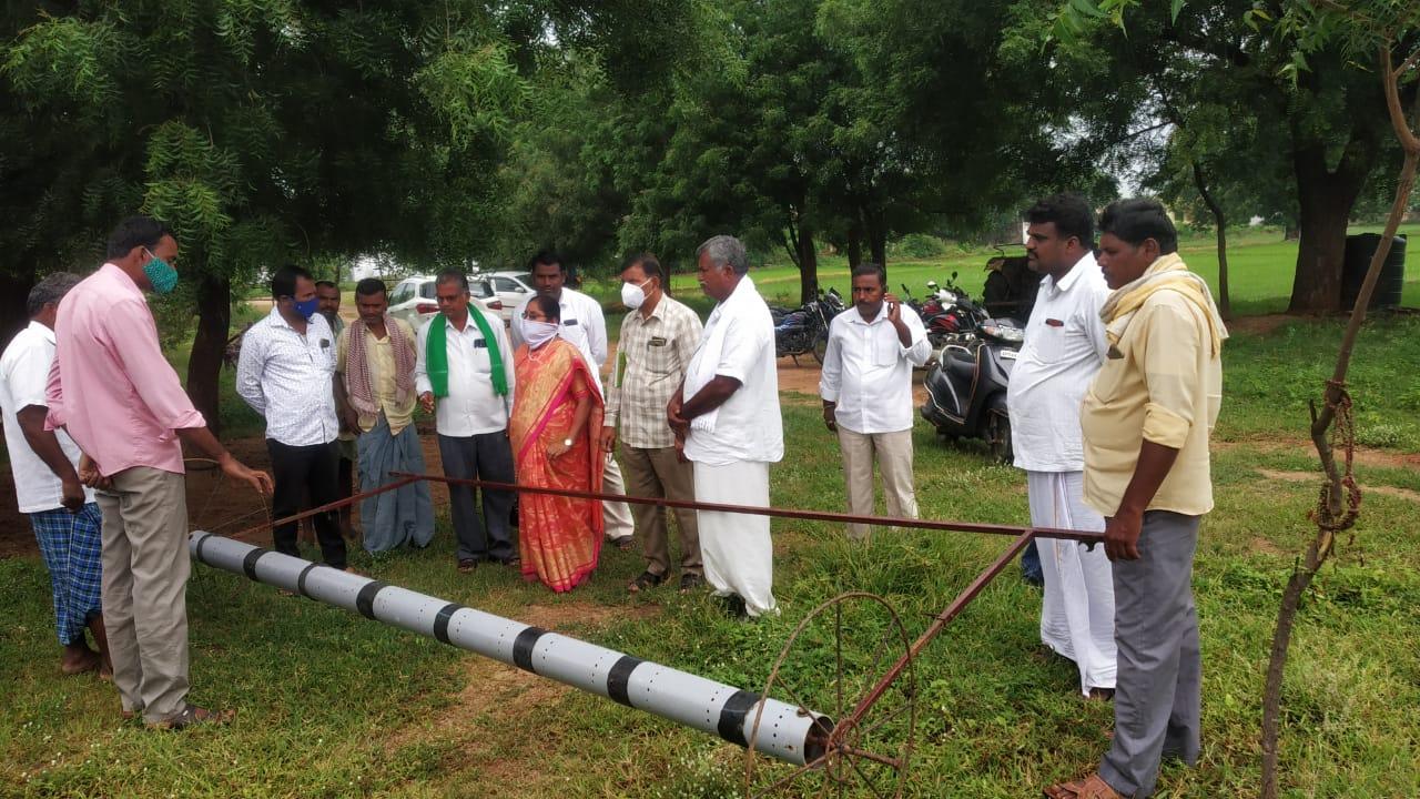 నూతన పద్ధతులతో అధిక దిగుబడులు పొందాలి