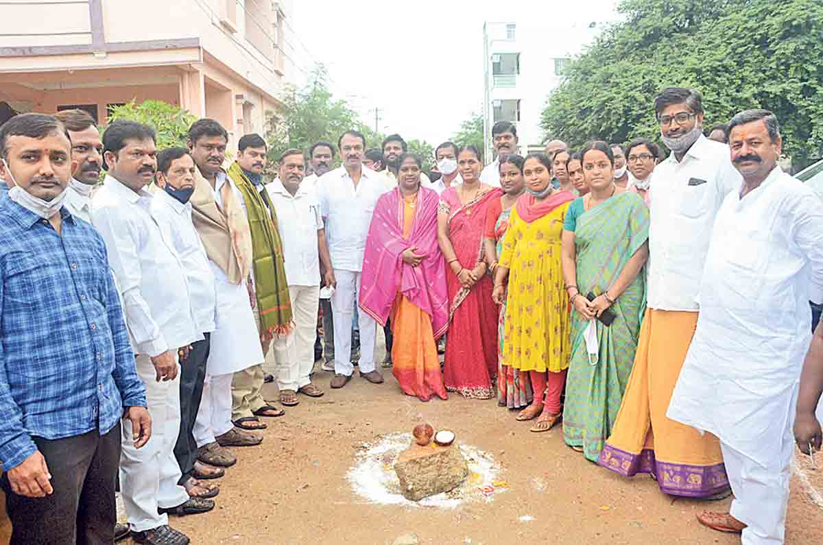 అభివృద్ధిని పరుగులు పెట్టిస్తాం