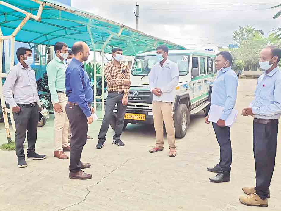 సేవలపై అవగాహన కల్పించాలి