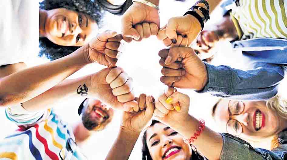 యువత చేతిలో భవిత