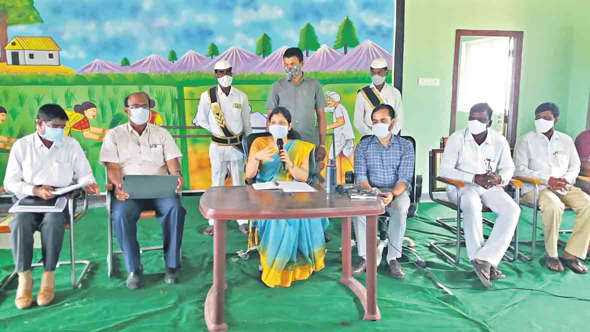 ‘దళితబంధు’ను సద్వినియోగం చేసుకోవాలి