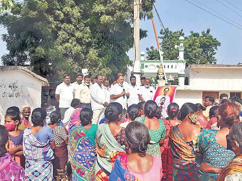 అభినవ అంబేద్కర్‌ సీఎం కేసీఆర్‌