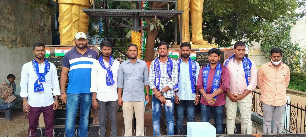 విద్యార్థిని హత్యచేసిన నిందితున్ని అరెస్టు చేయాలి ఆలిండియా అంబేద్కర్‌ యువజన జిల్లా కన్వీనర్‌ మహేష్‌