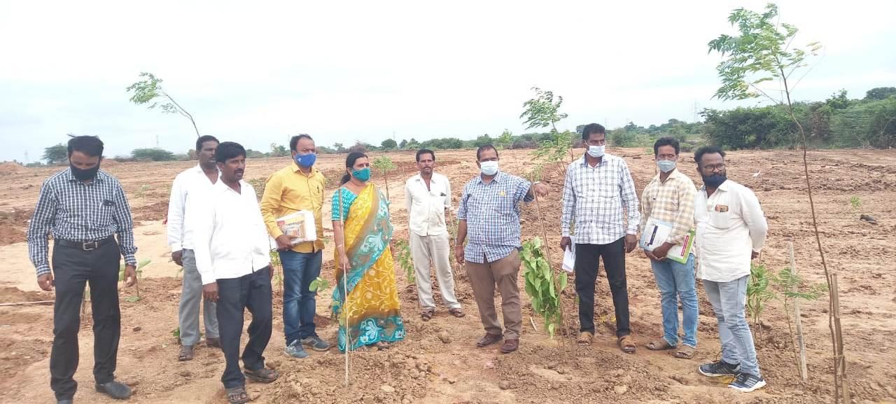 ప్రభుత్వ లక్ష్యాన్ని నెరవేర్చాలి