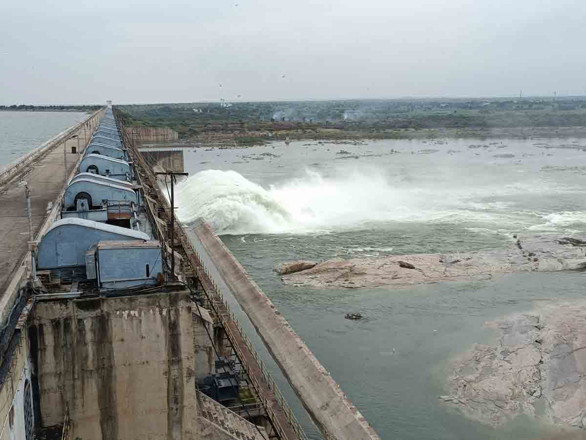 ఆగస్టులోనూ వరద జోరు