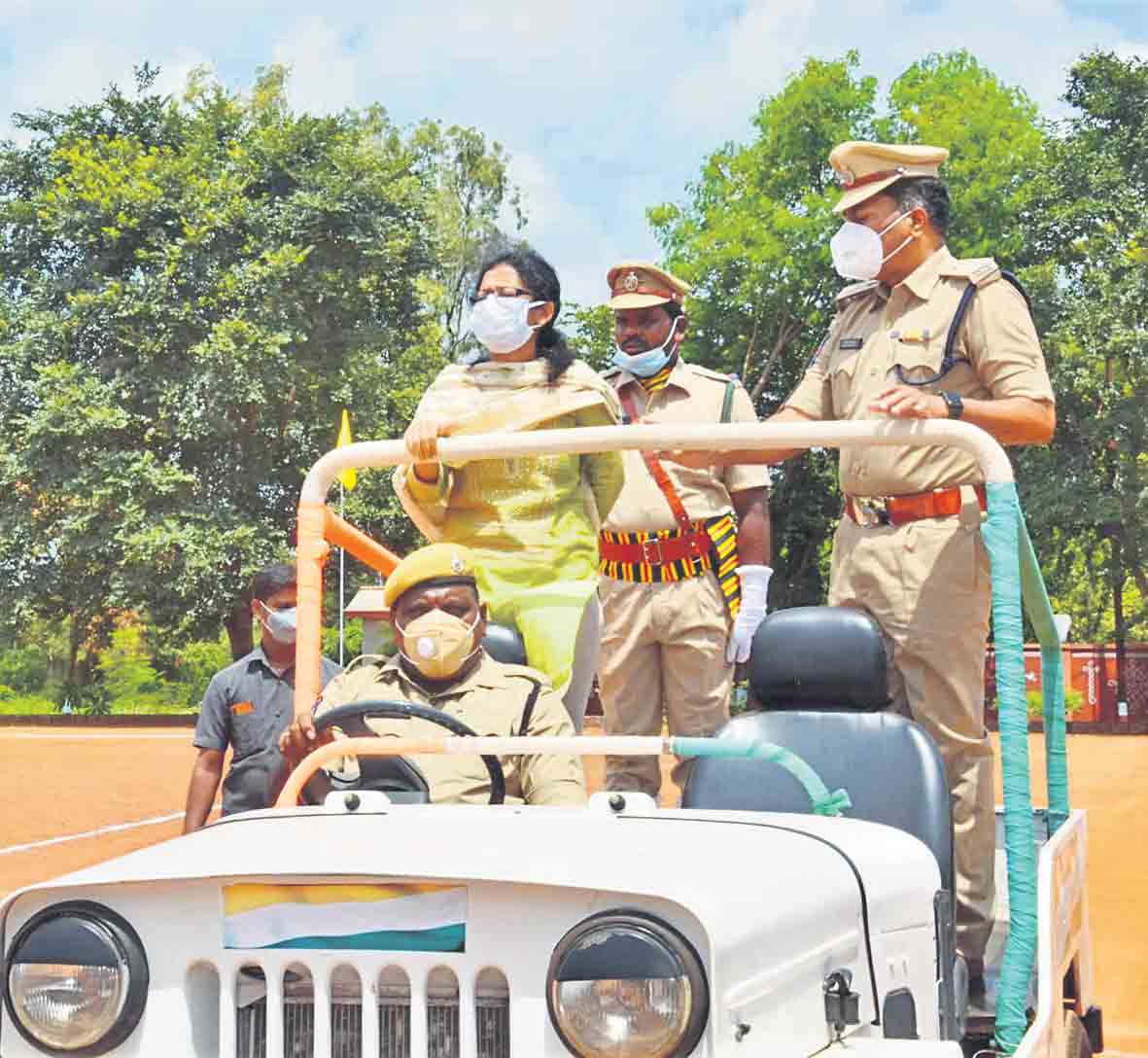 పంద్రాగస్టుకు ఘన ఏర్పాట్లు