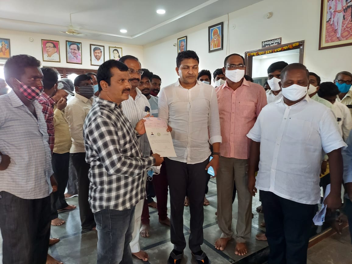 ముఖ్యమంత్రి సహాయ నిధి పేదలకు వరం – హుజూర్నగర్ ఎమ్మెల్యే శానంపూడి సైదిరెడ్డి