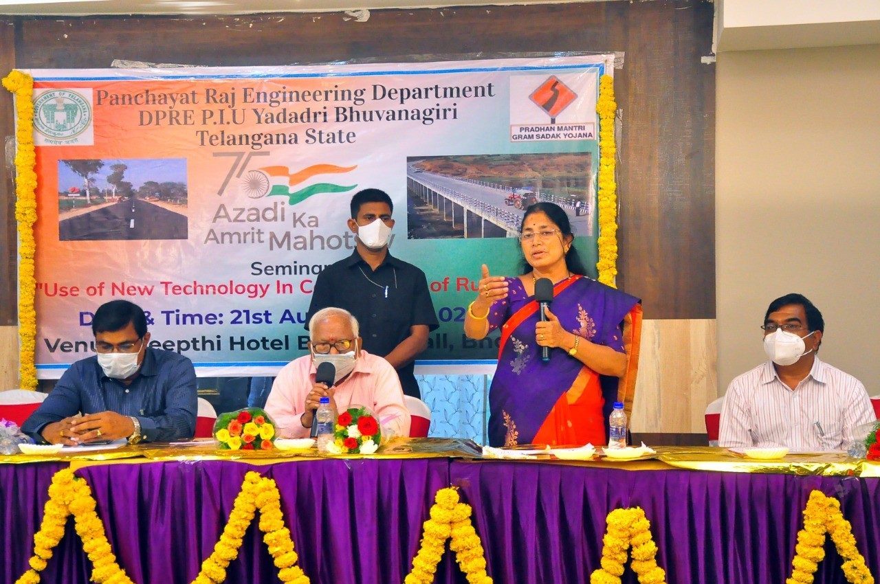 రోడ్ల నిర్మాణంలో నాణ్యత ప్రమాణాలు పాటించాలి