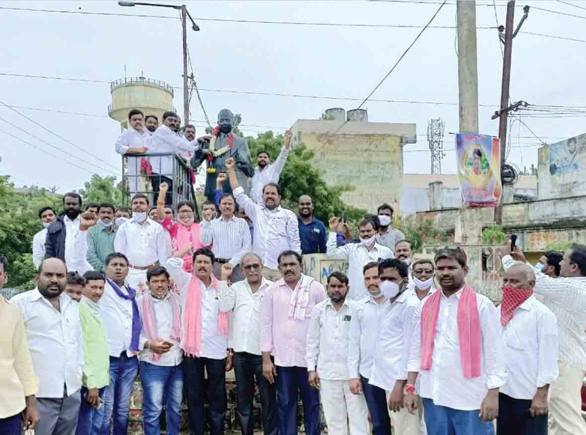 దళిత బంధుకు జై