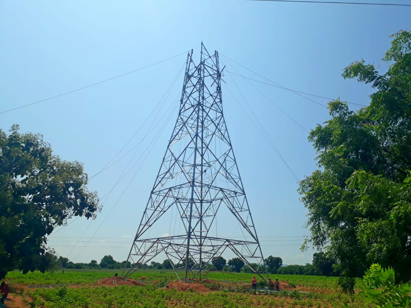 విద్యుత్తు కొరత ఉండకూడదనే సాగర్ నుంచి శ్రీశైలానికి మెయిన్ లైన్లు