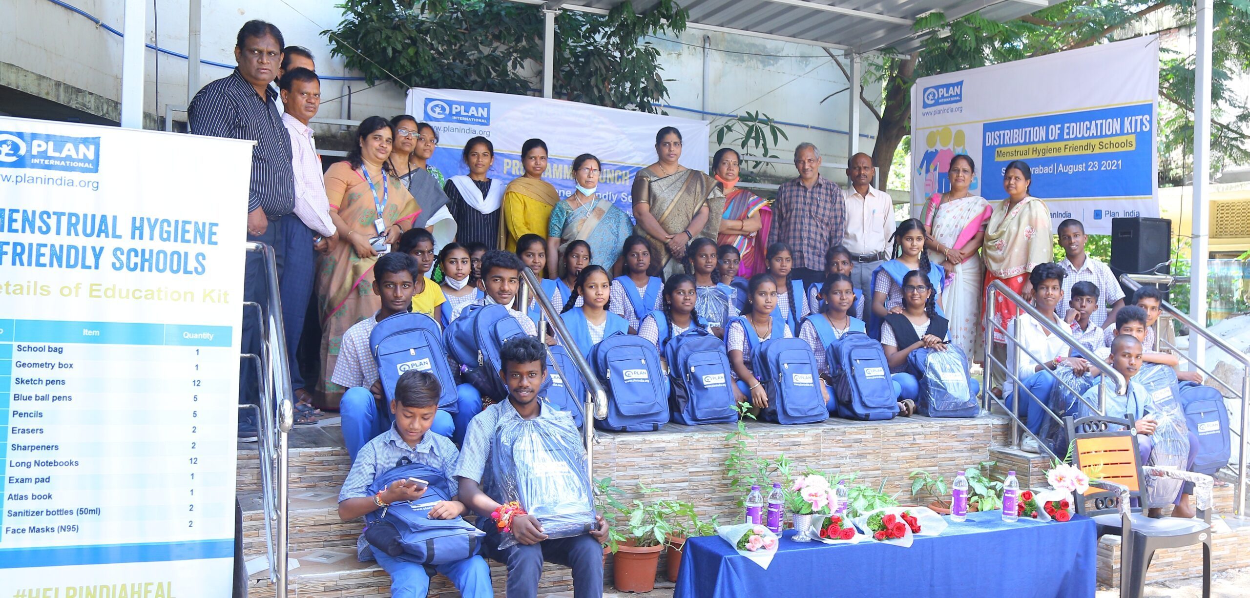 study kits for students|ప్లాన్‌ ఇండియా అధ్వర్యంలో విద్యార్థులకు స్టడీ కిట్స్​‍ పంపిణీ