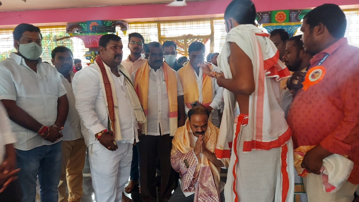 Telangana bonalu festival | సూర్యగిరి ఎల్లమ్మ దేవాలయంలో ప్రత్యేక పూజలు చేసిన ఎంపీ రంజిత్‌రెడ్డి