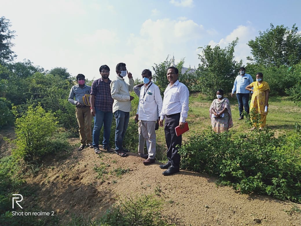 ఉపాధి వివరాలు నమోదు చేయాలి: సీఎవో శేషుకుమార్