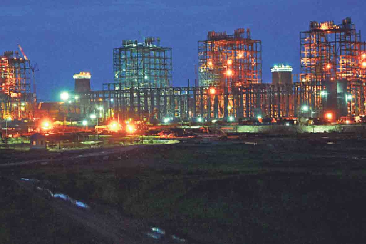 అణచివేతను దాటి అభివృద్ధి వైపు