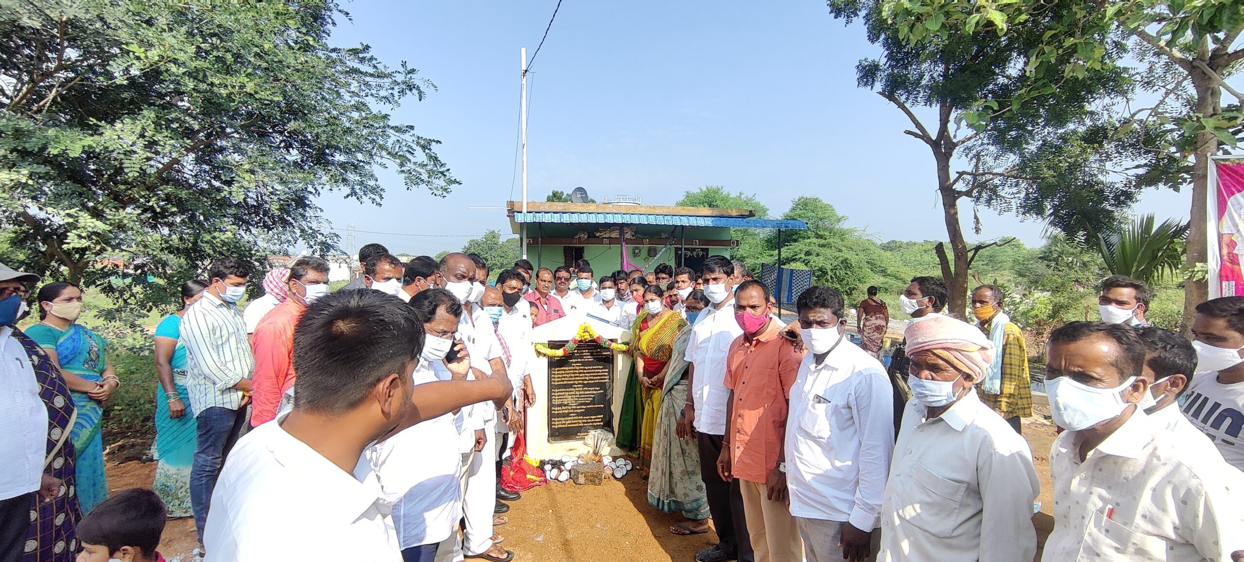 గ్రామాల్లో అభివృద్ధి పనులు వేగవంతం: ఎమ్మెల్యే పైళ్ల శేఖర్‌రెడ్డి