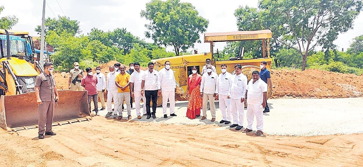 చురుకుగా అభివృద్ధి ప‌నులు