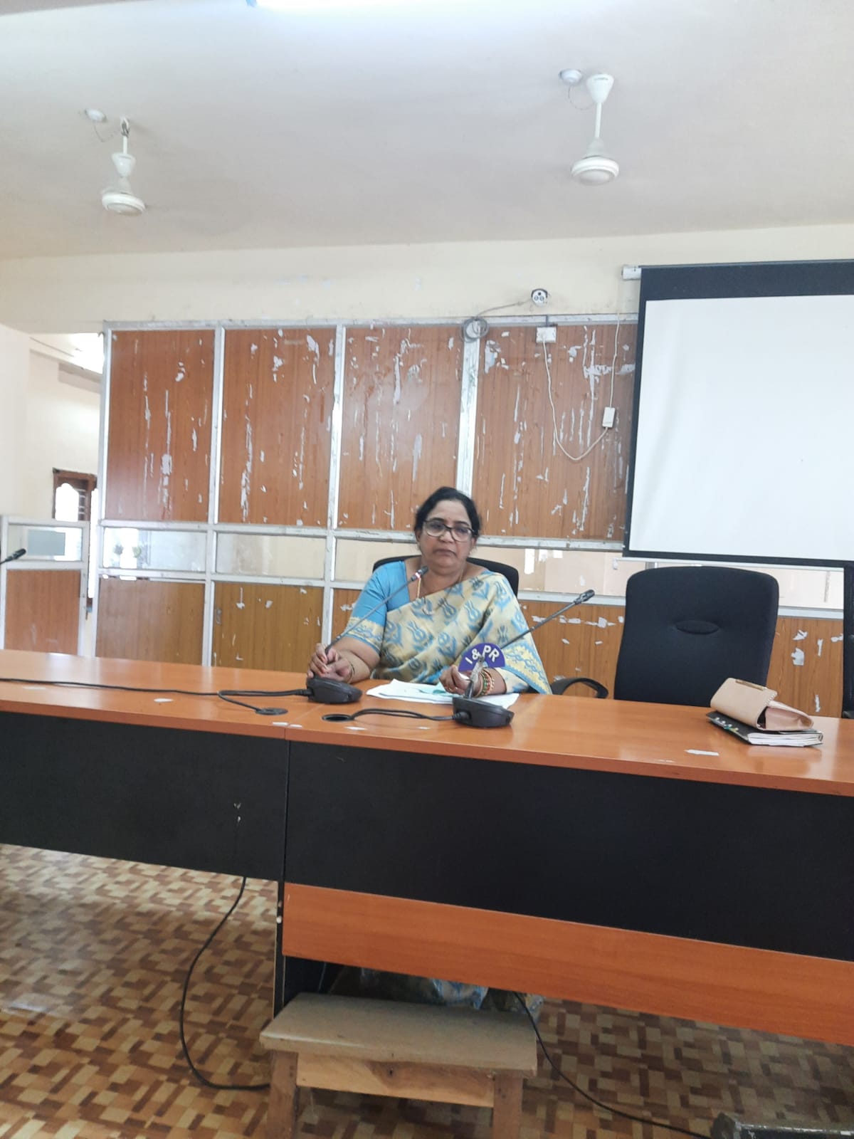 Suryapeta: అంగన్వాడీ కేంద్రాలను సంసిద్ధం చేయాలి: జిల్లా సంక్షేమ అధికారి జ్యోతి పద్మ