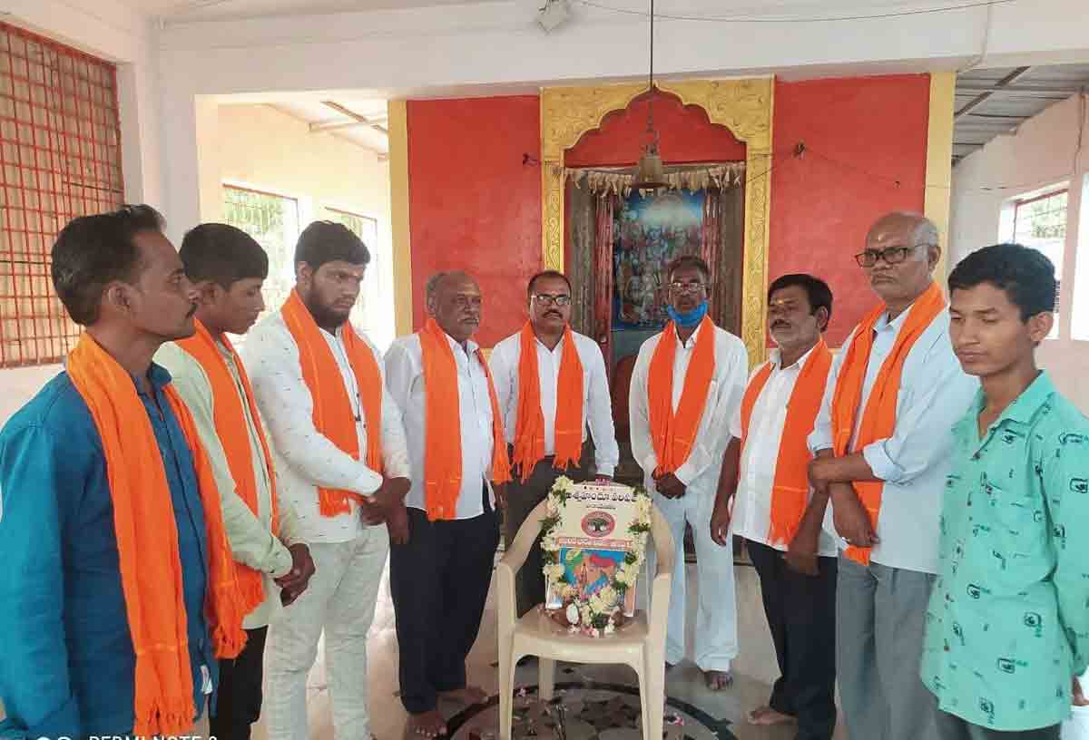 ప్రజల్లో దేశభక్తి పెరుగాలి