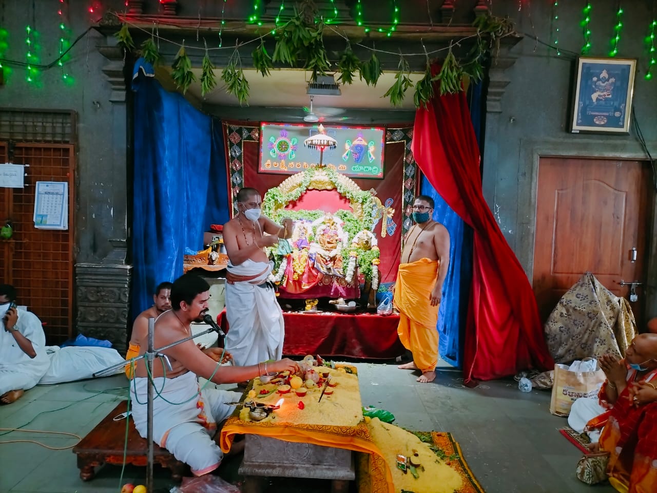 యాదాద్రి: వైభవంగా లక్ష్మీపూజలు