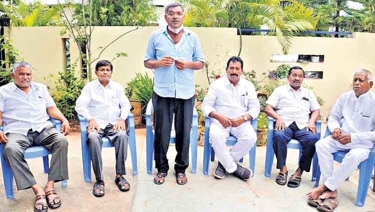 హుజూరాబాద్‌లో గెల్లును గెలిపిస్తాం