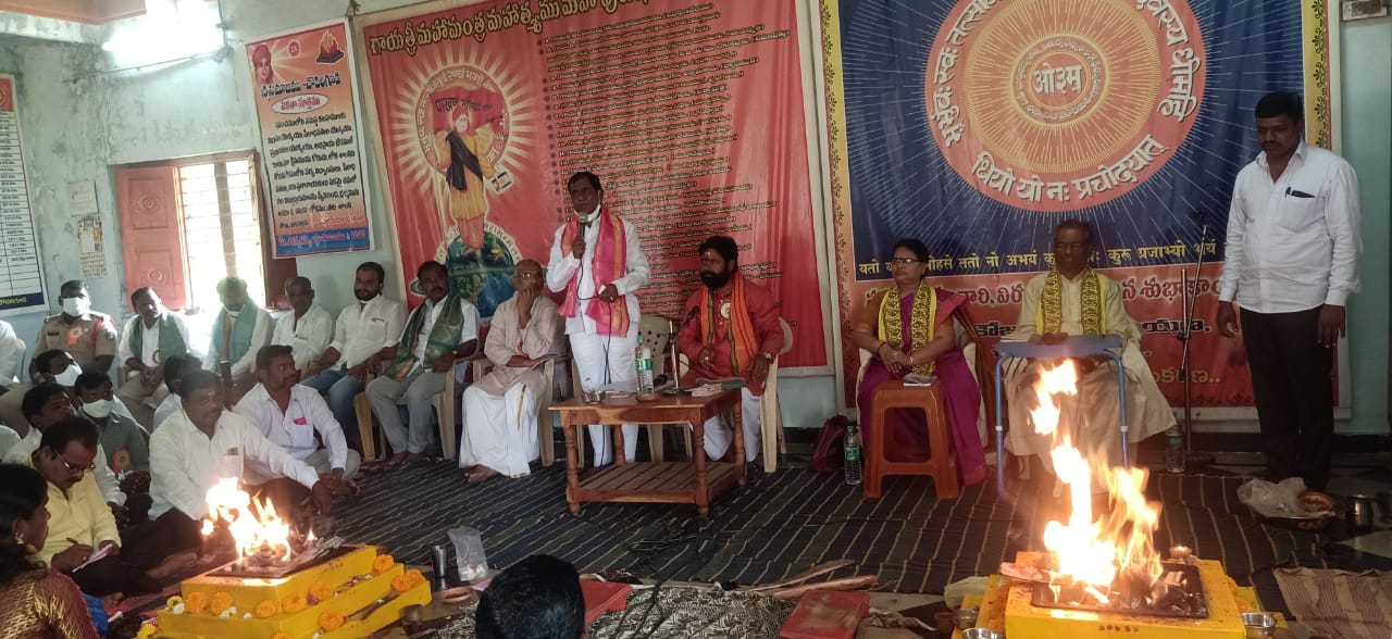 గ్రామాల్లో ధార్మిక కార్యక్రమాలు చేపట్టాలి.. ఎమ్మెల్యే