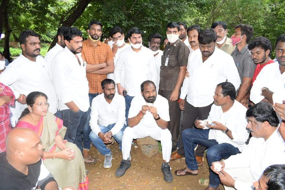 chai pe charcha | ఓయూ సమస్యలను కేసీఆర్‌, కేటీఆర్‌ దృష్టికి తీసుకెళ్తా  : మంత్రి శ్రీనివాస్ గౌడ్‌