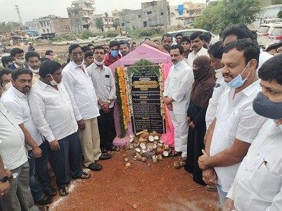 దేవరకొండ: సమీకృత మార్కెట్‌కు భూమిపూజ