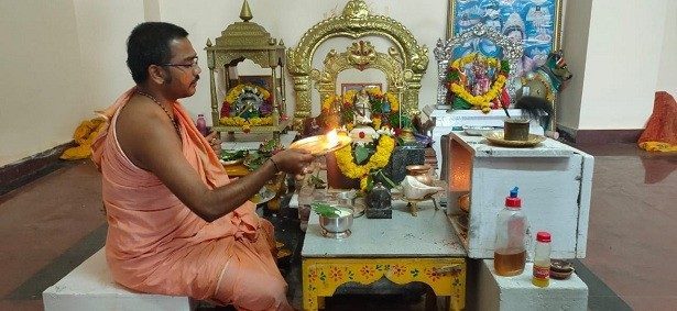 యాదాద్రి: హరిహరులకు ప్రత్యేక పూజలు