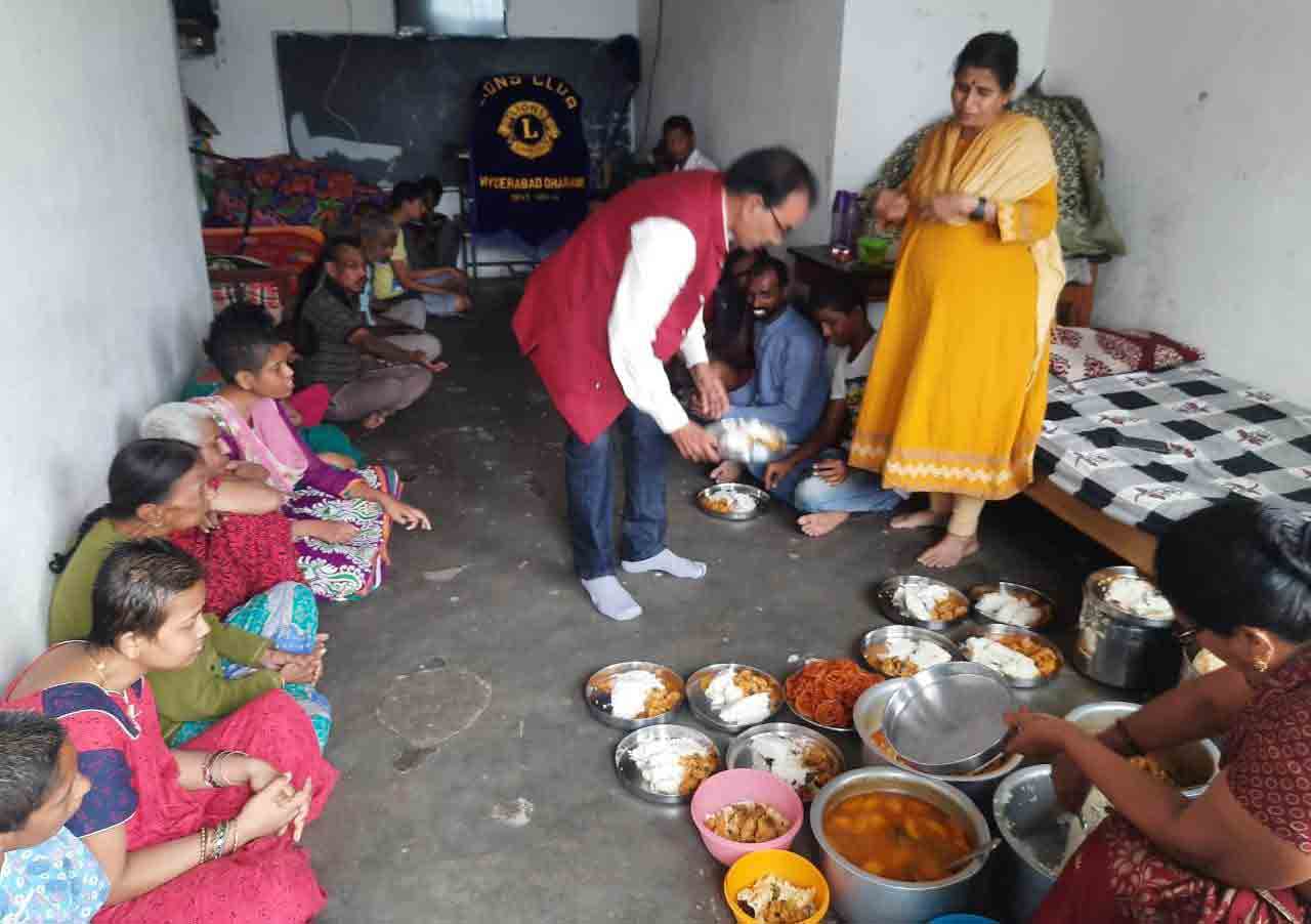 దివ్యాంగుల్లో మ‌నోధైర్యం నింపాలి