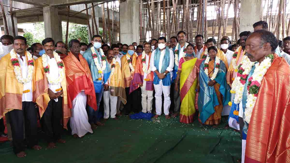 మైసమ్మ ఆలయ అభివృద్ధికి కృషిచేయాలి