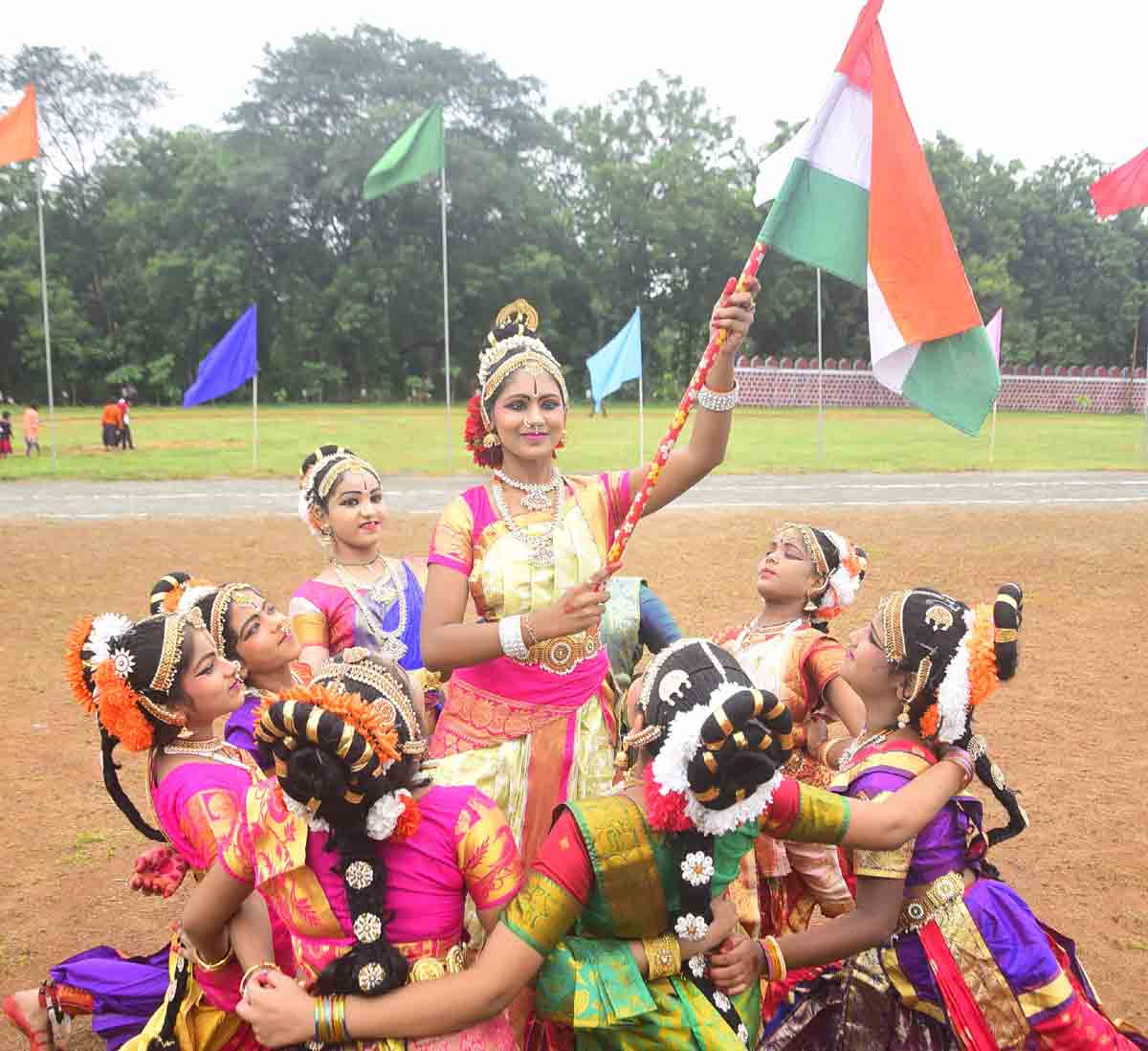 తెలంగాణలో.. సంక్షేమ రాజ్యం