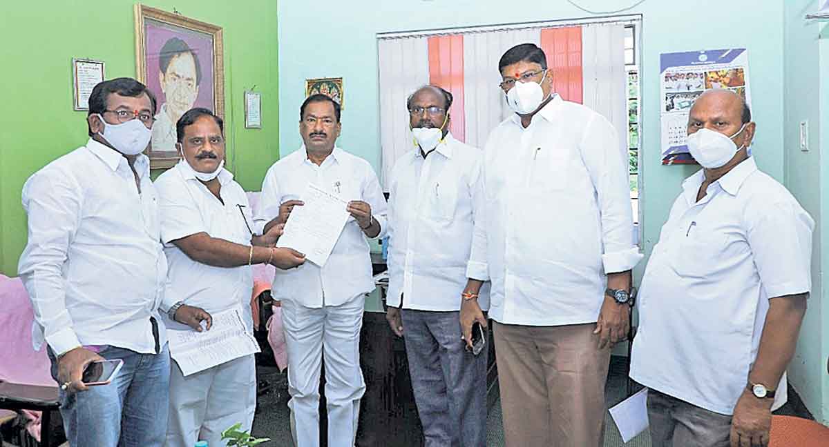 కాలనీల సమగ్రాభివృద్ధే లక్ష్యం