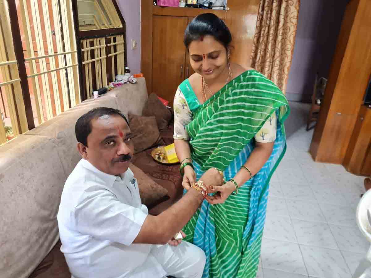 ఆత్మీయబంధం